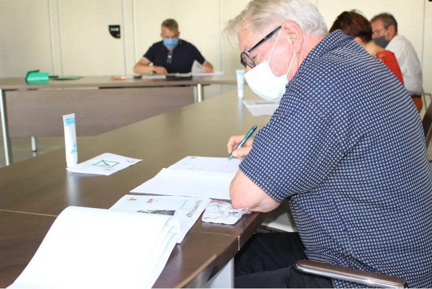 jury 3