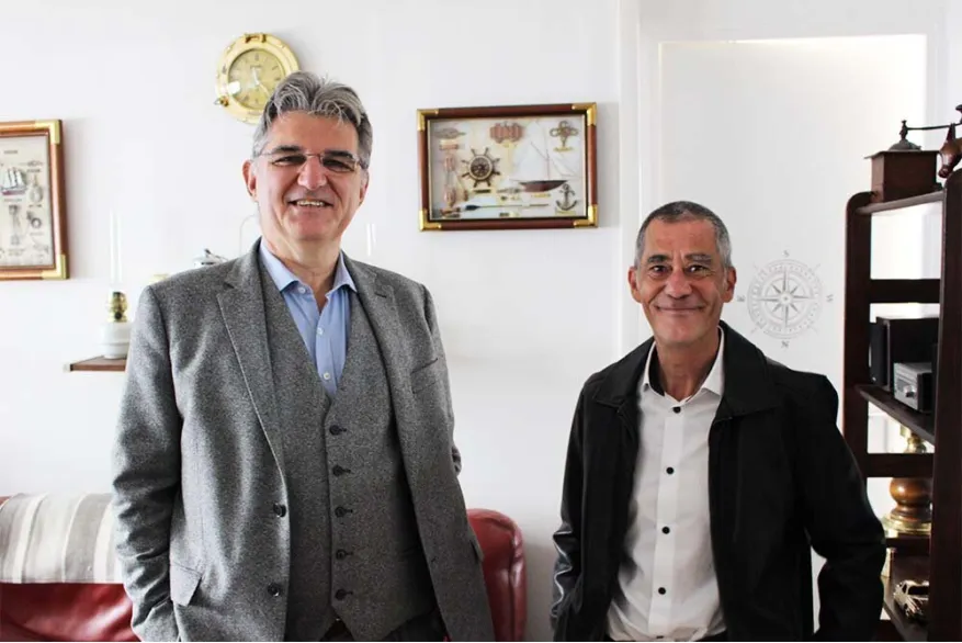 c11