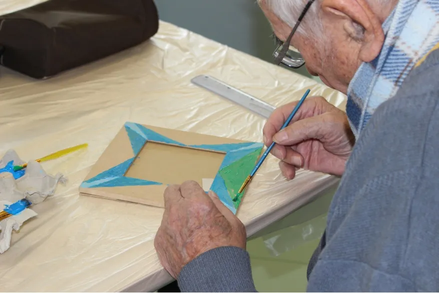 Atelier décoration de cadres Saint-Maximin Noël créatif