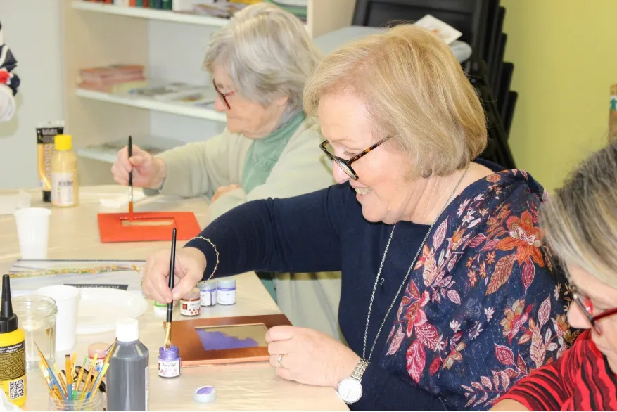 Atelier décoration de cadres Saint-Maximin Noël créatif