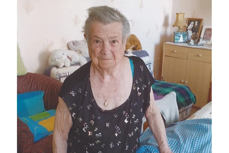 GINETTE CARRIER NANTEUIL