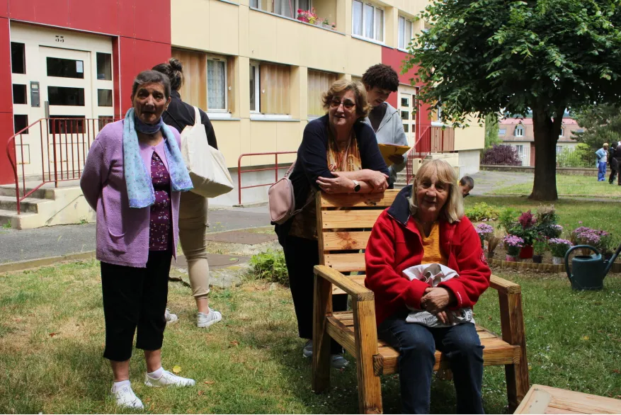 Rantigny rue Edouard Vaillant nouveau mobilier 1