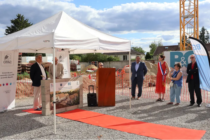les ageux pose de première pierre