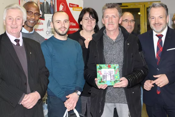 Les artistes ont reçu leurs cadeaux le 24 janvier à l'Espace Argentine, à Beauvais.