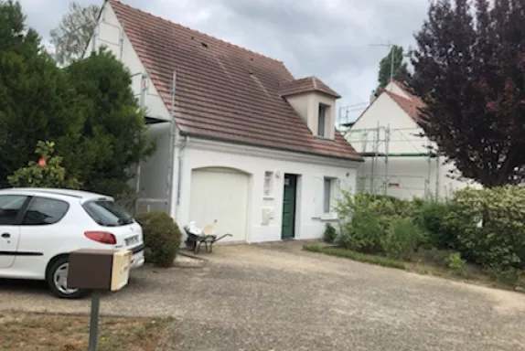 Les travaux ont repris depuis un mois avenue Jean Mermoz, à Orry-la-Ville.