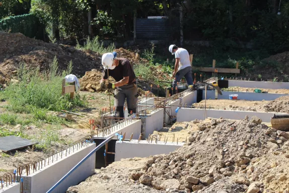 Les travaux de construction de 5 maisons rue du Placeau ont été lancés début 2020.