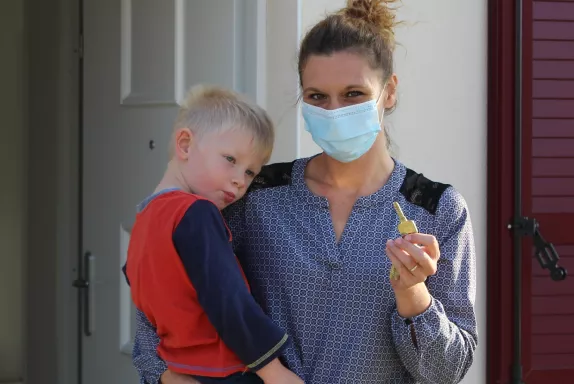 Les locataires ont reçu les clés de leurs appartements et maisons le 17 septembre 2020.