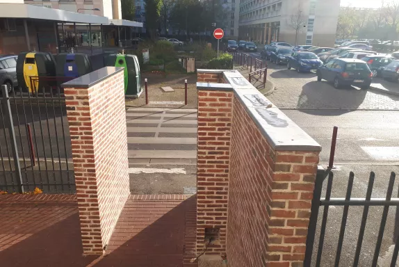 Les travaux se poursuivent au 2 rue de Touraine à Beauvais.