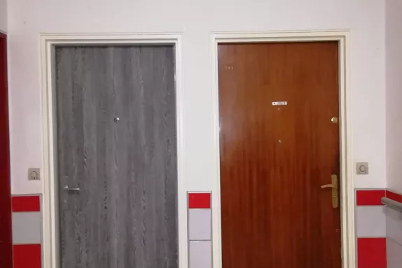 Depuis l'automne dernier, plusieurs opérations de remplacement des portes palières ont été réalisées pour l'OPAC de l'Oise.