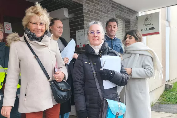 Les équipes de l'OPAC de l'Oise sont allées à la rencontre des locataires le 8 novembre 2023.
