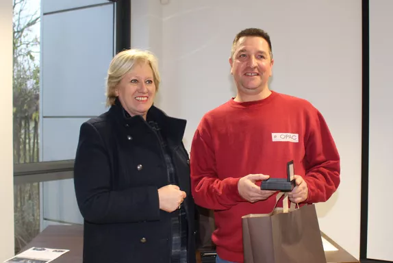 Les gardes particuliers assermentés ont reçu leur badge et leur tenue le 18 décembre 2023, lors d'une cérémonie au siège.