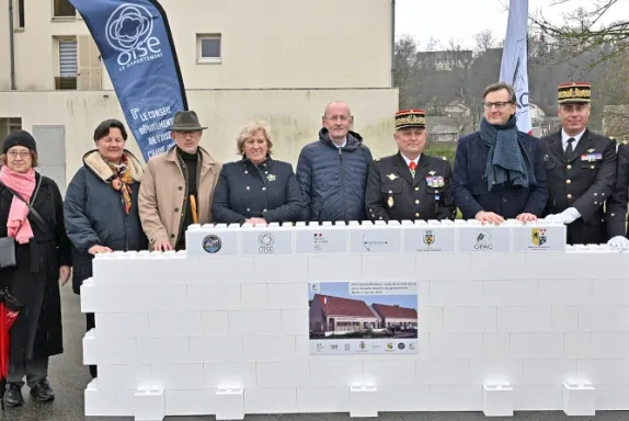La première pierre de la gendarmerie a été posée le 27 janvier 2026.