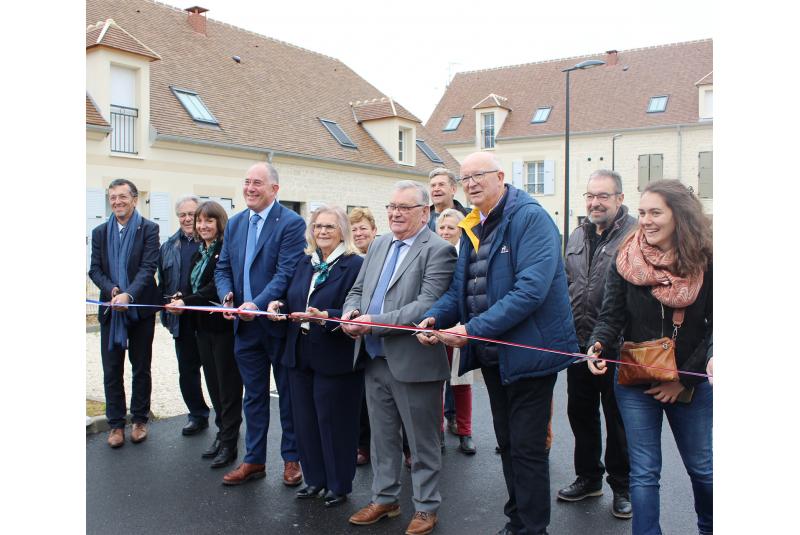 La résidence située 1 à 9 Clos des Moutardiers, à Néry, a été inaugurée le 14 octobre 2022.