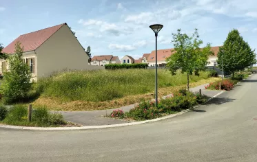 Lot 2